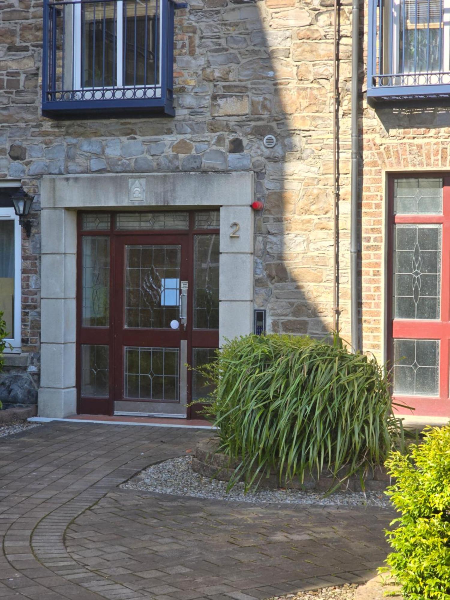 Gracian Omb Dublin Apartment Exterior photo